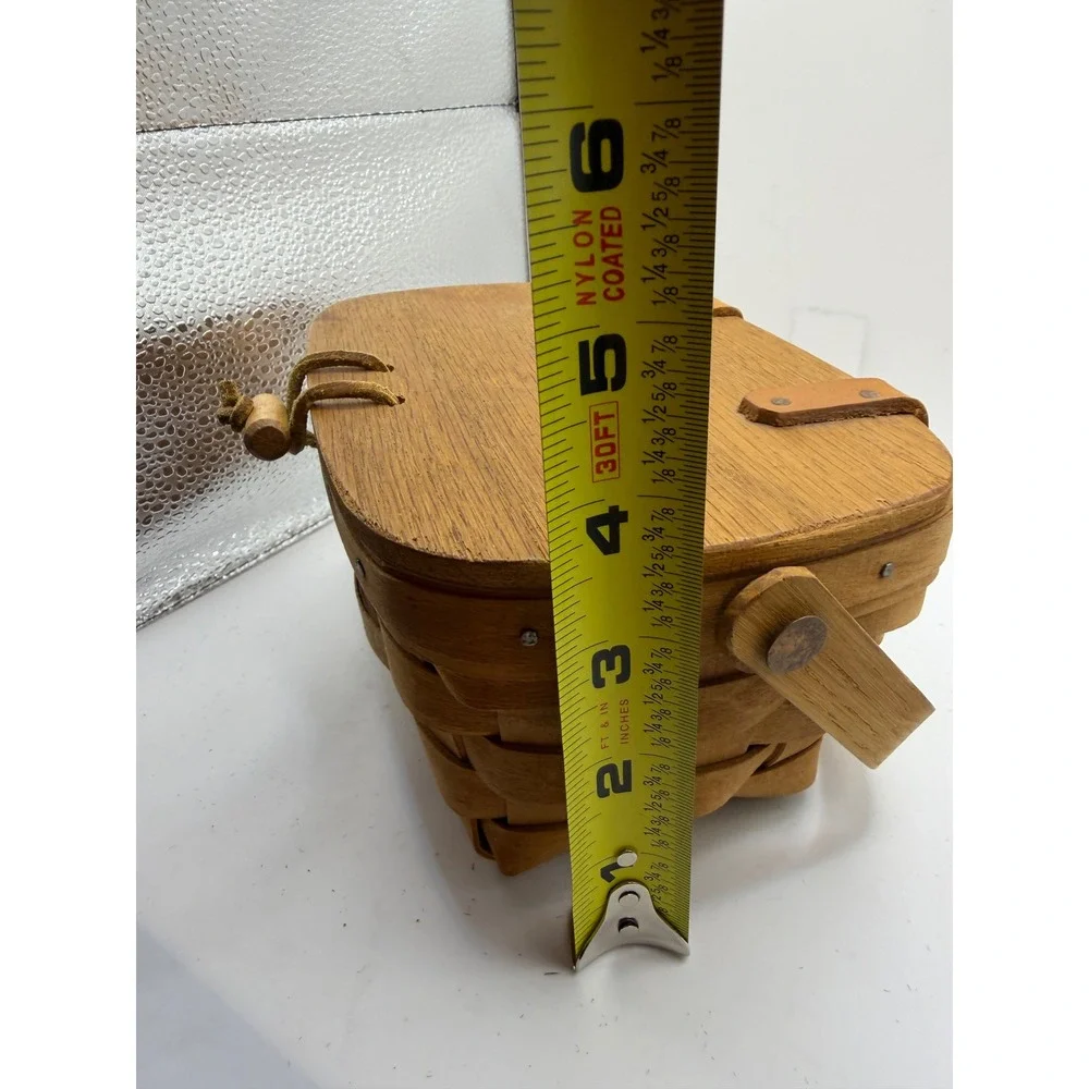 Longaberger 1987 Vintage Handwoven Small Wood Lid Basket with Handle Made in USA